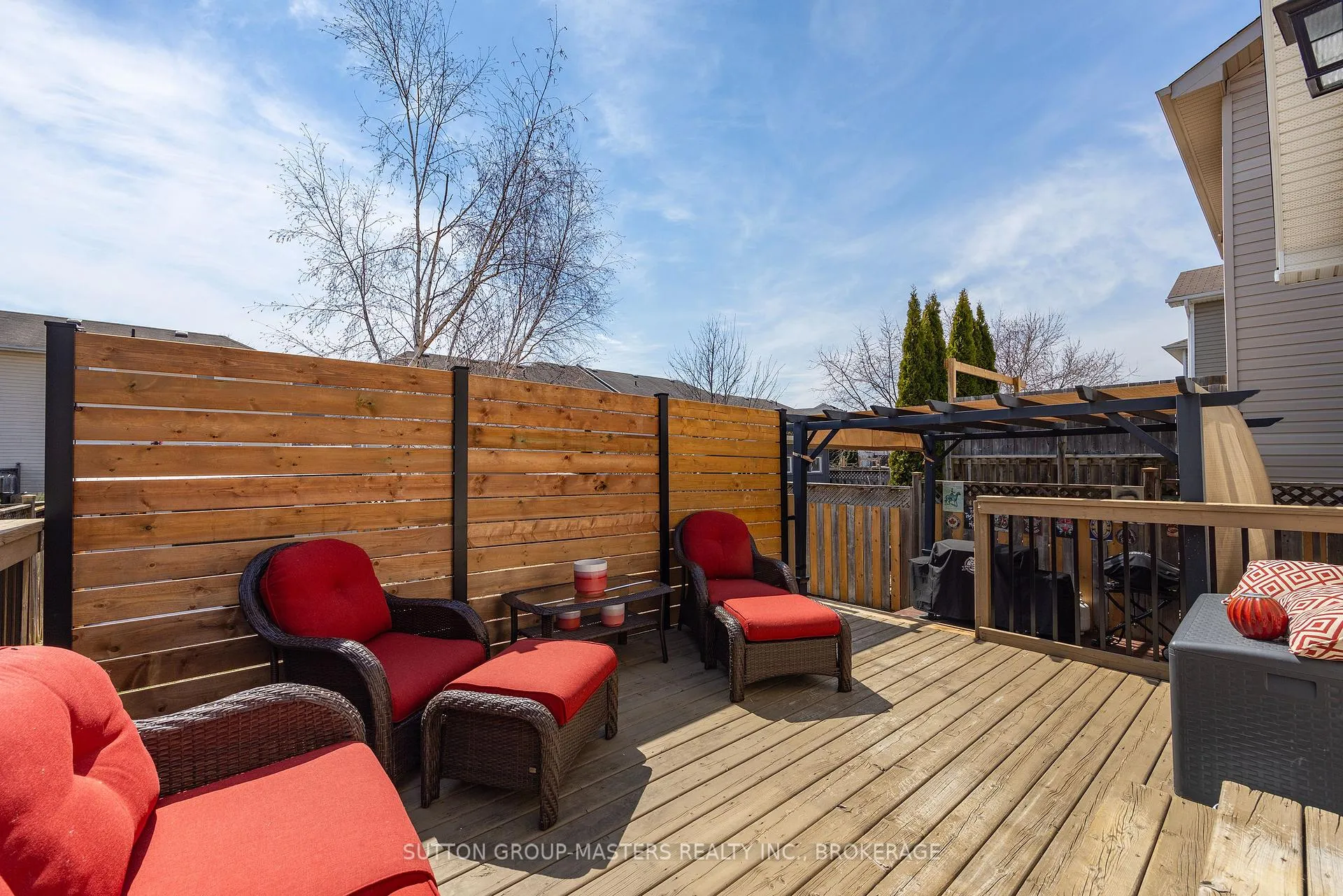Photo 42 of 811 Lotus Avenue, Kingston, Kingston East (Incl Barret Crt) — HOMEH