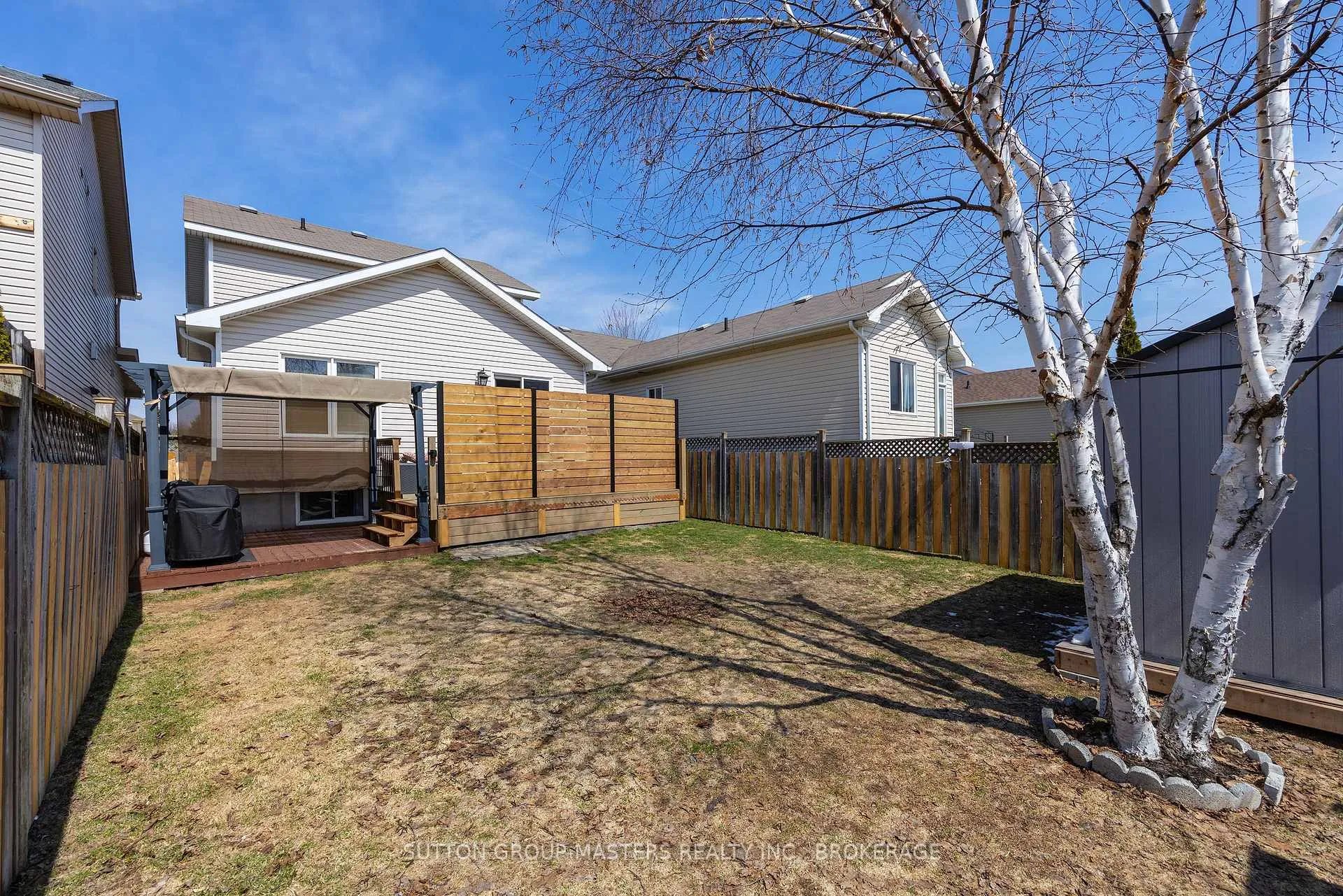 Photo 46 of 811 Lotus Avenue, Kingston, Kingston East (Incl Barret Crt) — HOMEH
