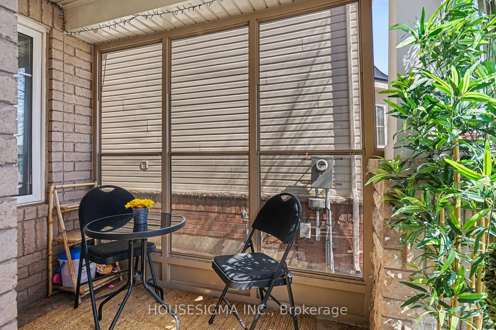 Photo 2 of 65 Bleasdale Avenue, Brampton, Northwest Brampton — HOMEH