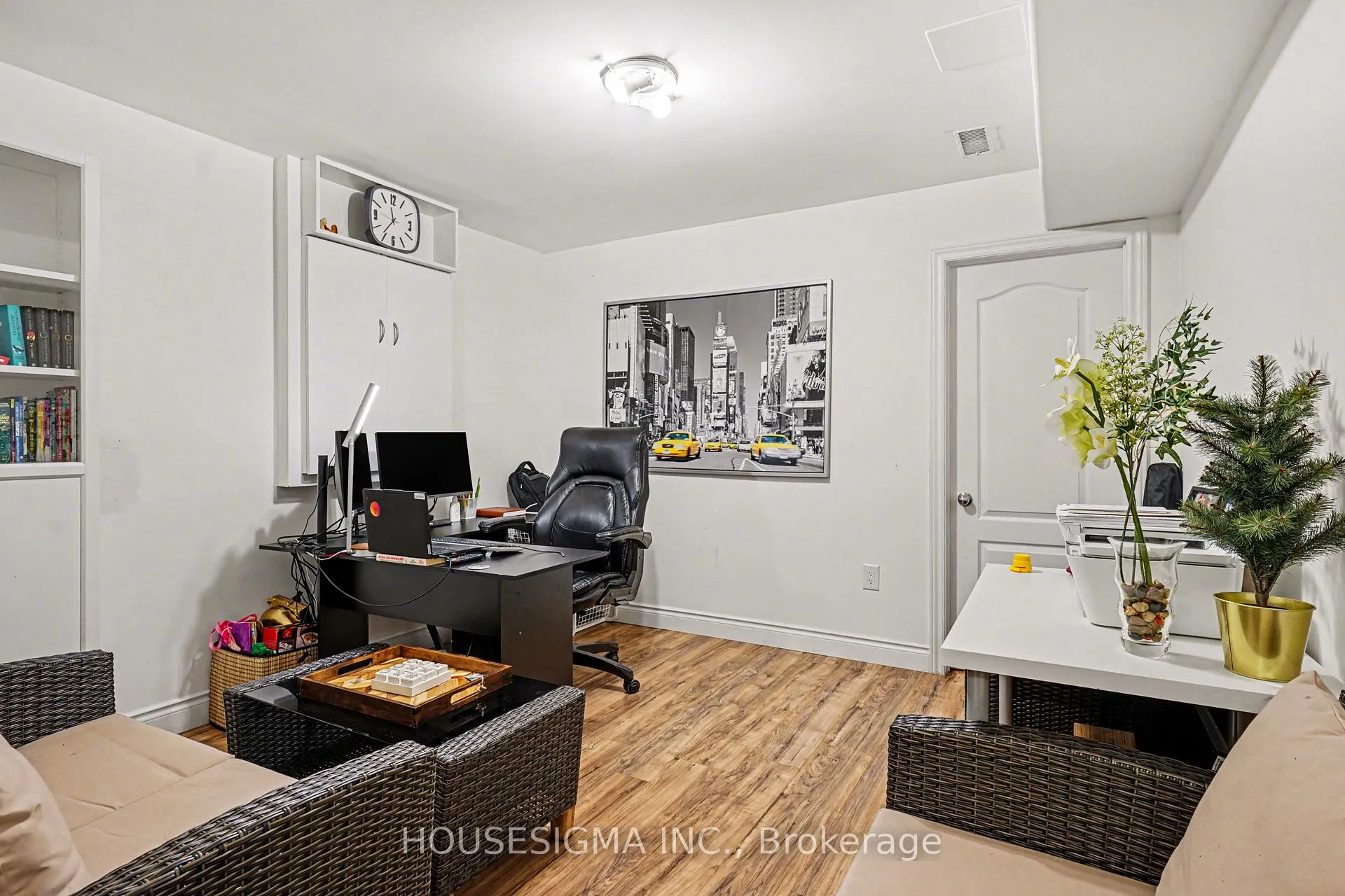 Photo 21 of 65 Bleasdale Avenue, Brampton, Northwest Brampton — HOMEH