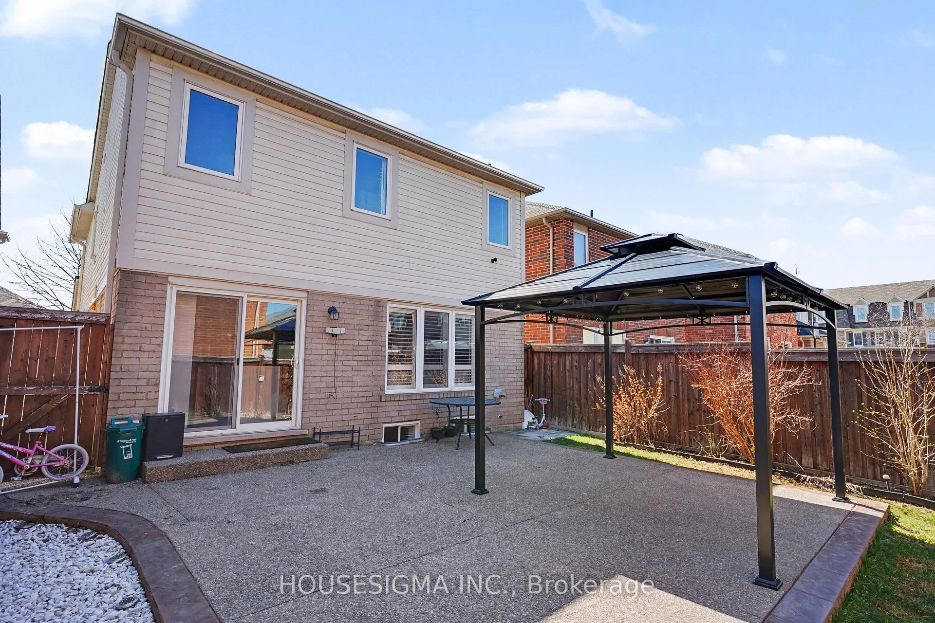 Photo 25 of 65 Bleasdale Avenue, Brampton, Northwest Brampton — HOMEH