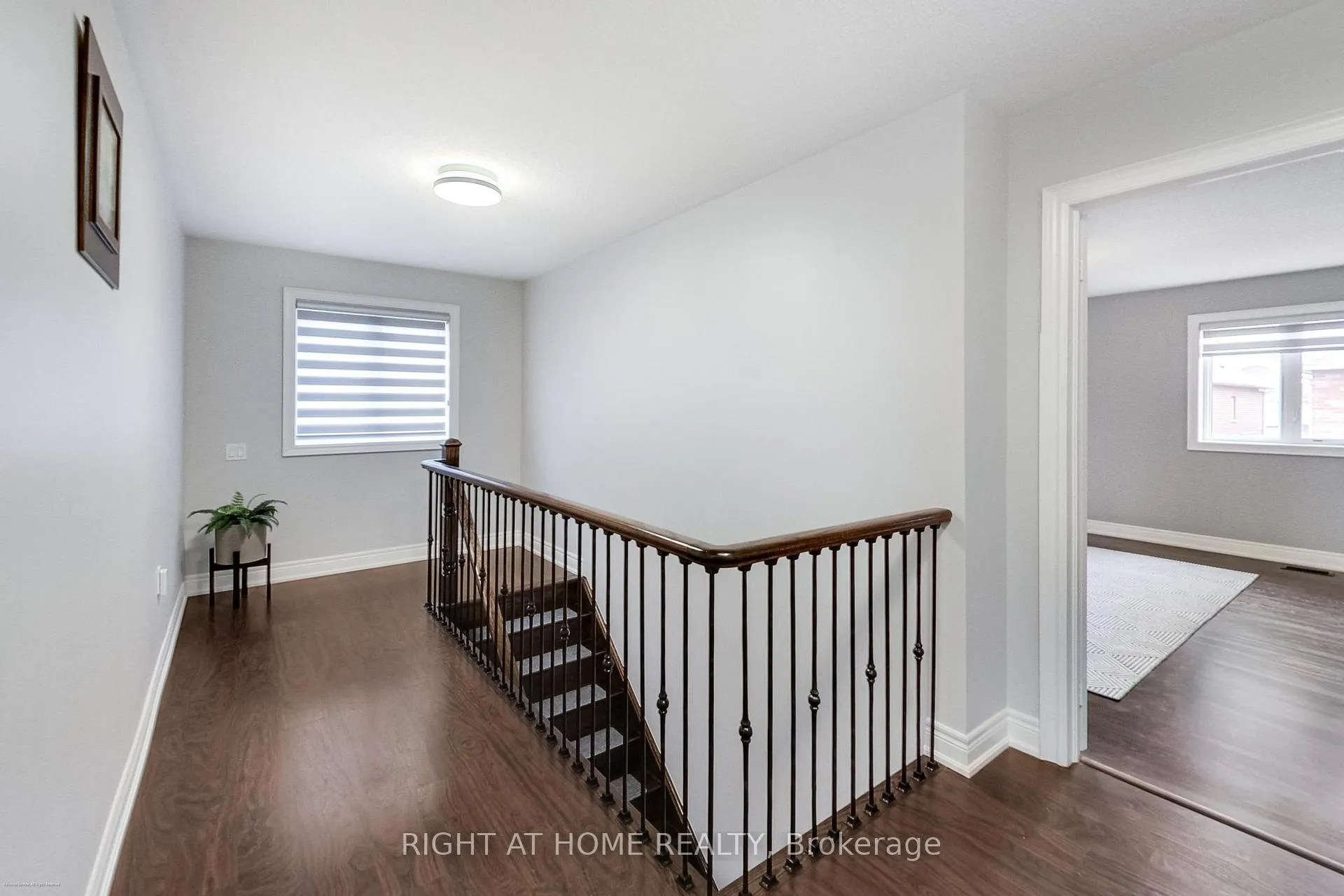 Photo 15 of 571 Dougall Avenue, Caledon, Rural Caledon — HOMEH