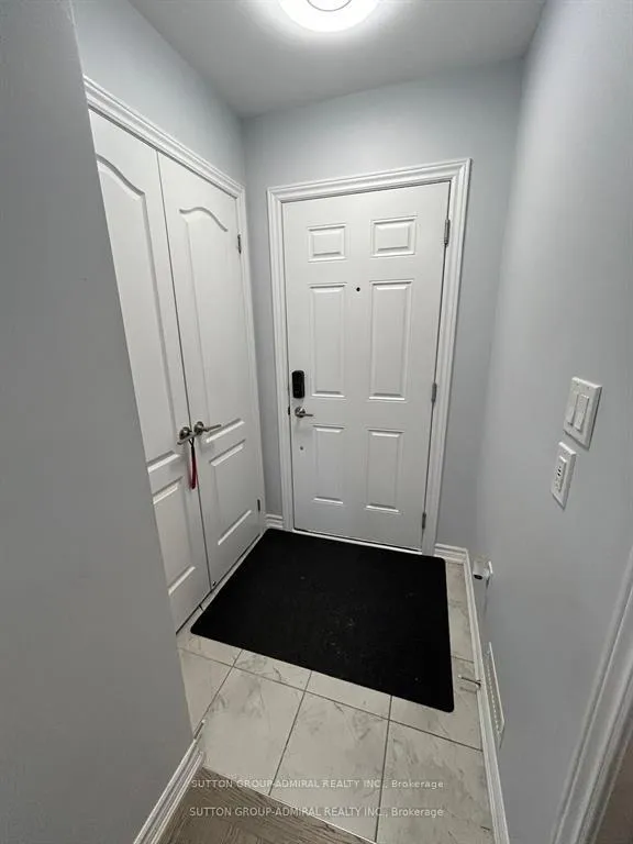 Photo 4 of 57 Andean Lane, Barrie, Holly — HOMEH