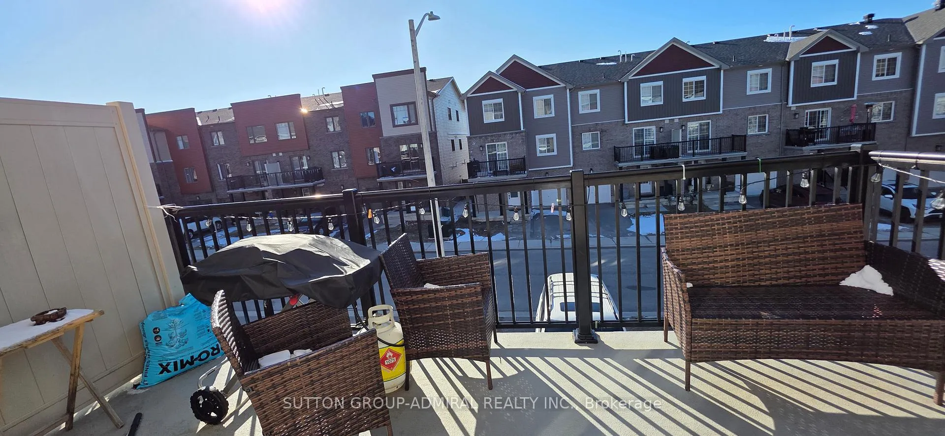 Photo 16 of 57 Andean Lane, Barrie, Holly — HOMEH