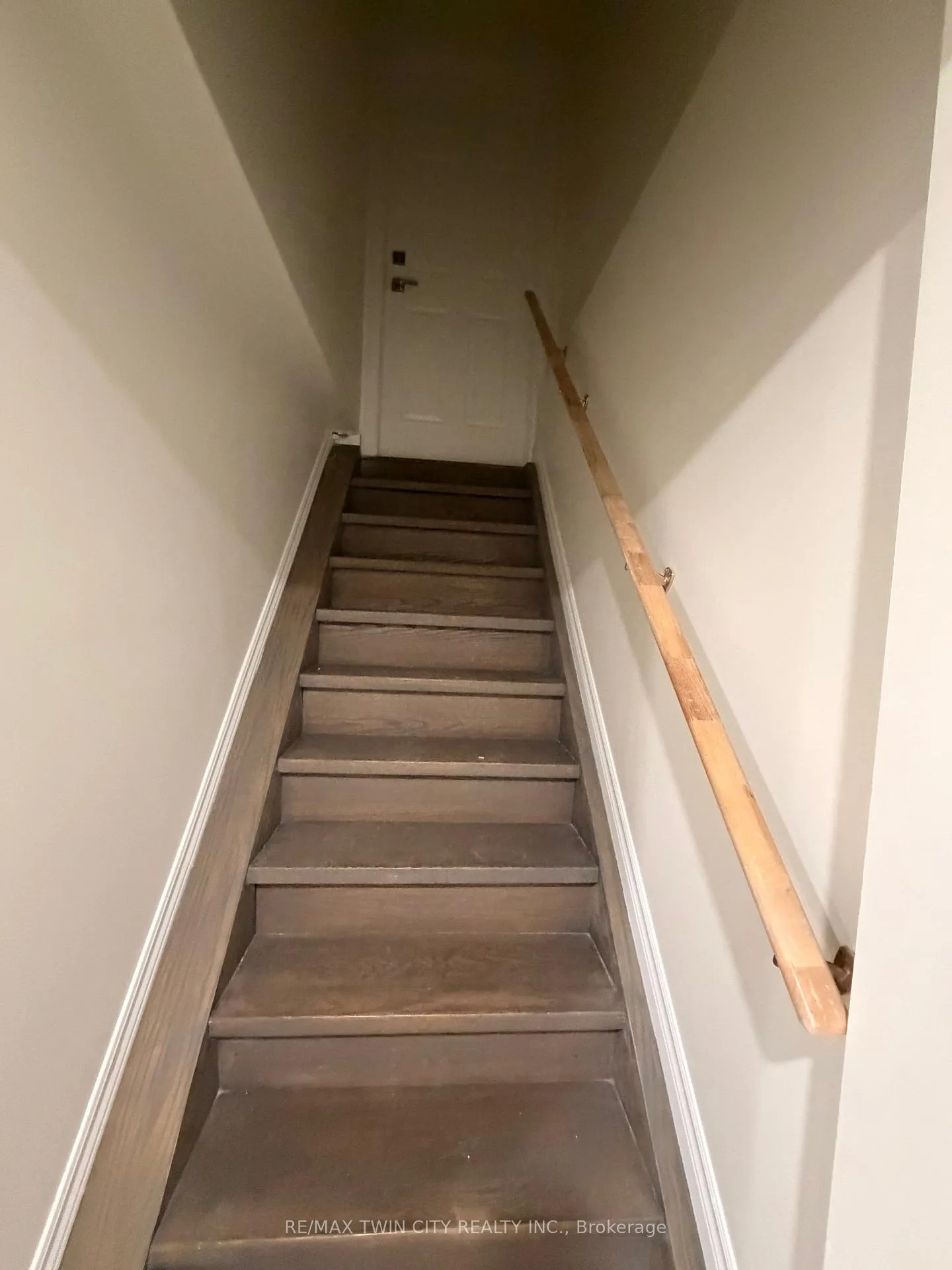 Photo 7 of 1- 420 Hincks Drive, Milton, Clarke — HOMEH