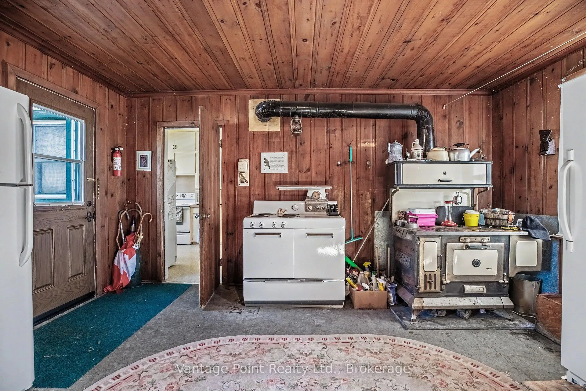 Photo 36 of 716612 West Back Line, Chatsworth — HOMEH