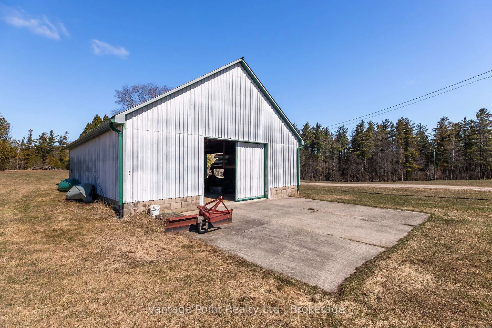 Photo 48 of 716612 West Back Line, Chatsworth — HOMEH
