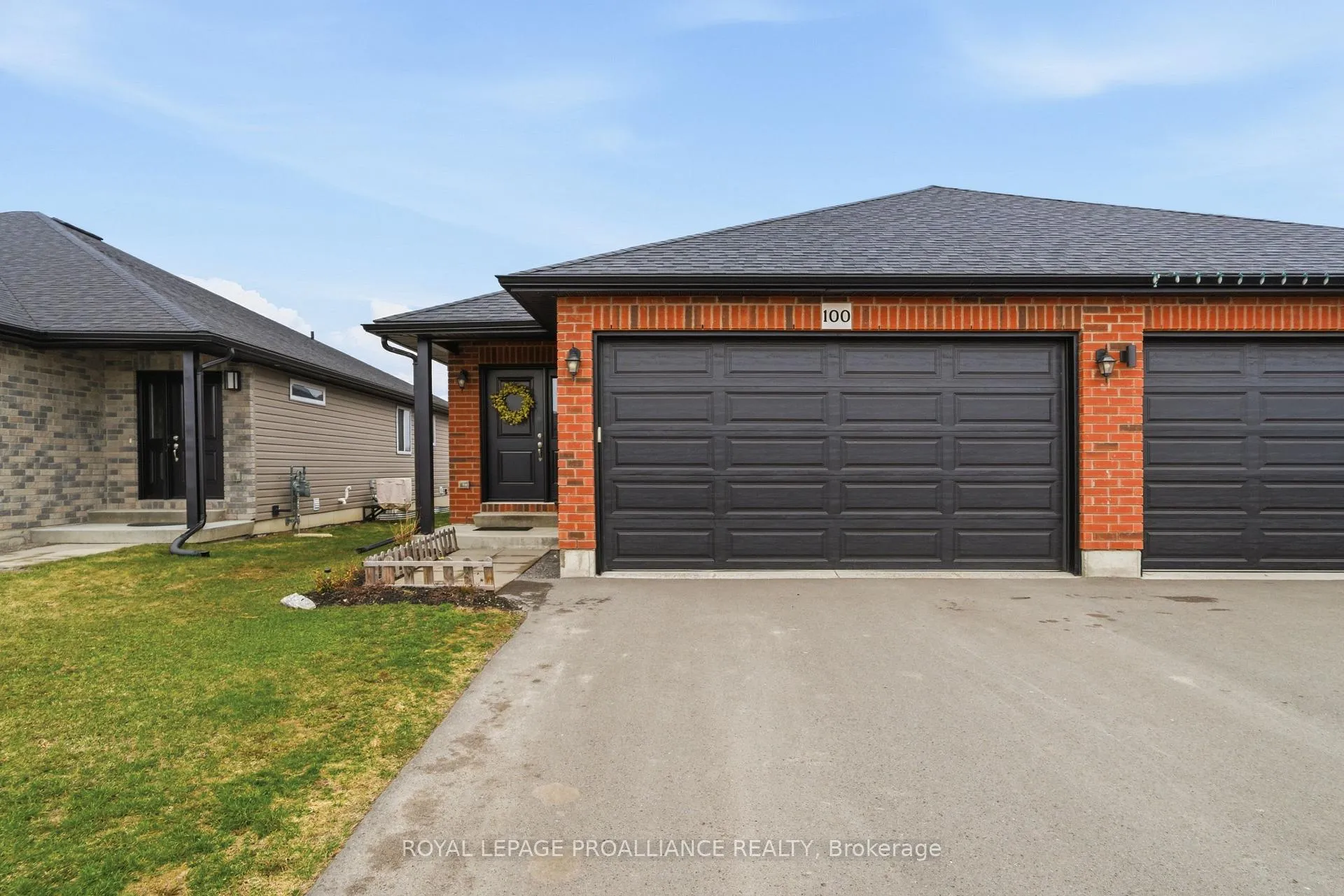 Photo 1 of 100 Dewal Place, Belleville, Belleville Ward — HOMEH