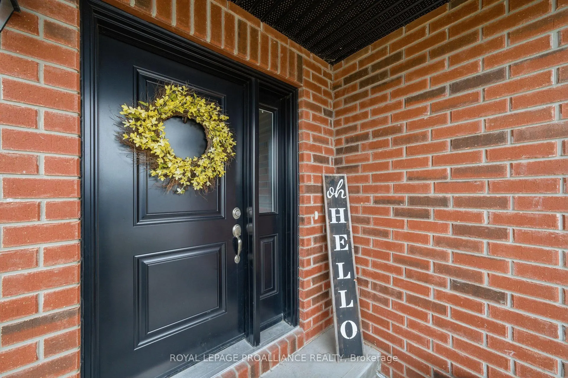 Photo 3 of 100 Dewal Place, Belleville, Belleville Ward — HOMEH