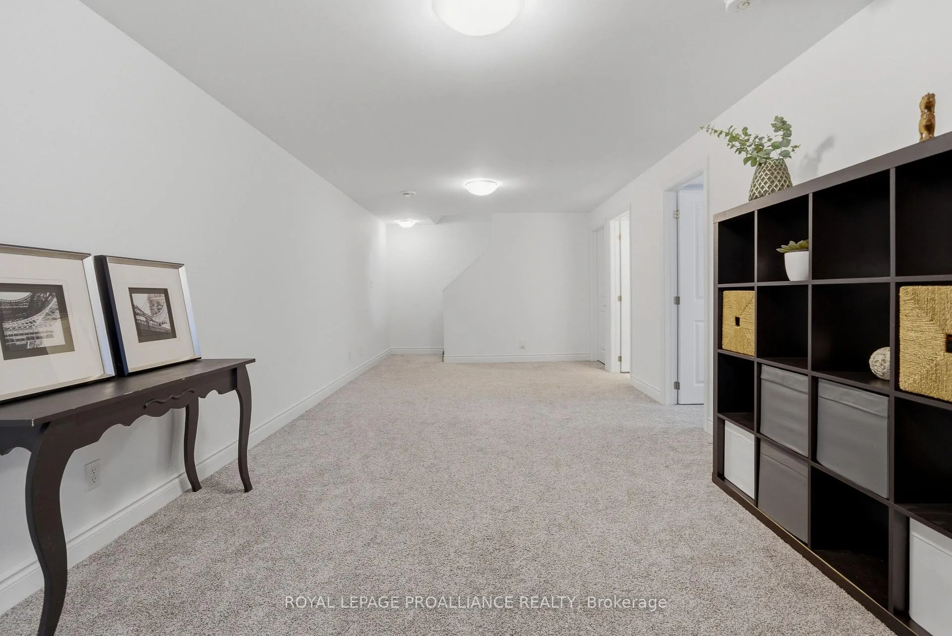Photo 29 of 100 Dewal Place, Belleville, Belleville Ward — HOMEH