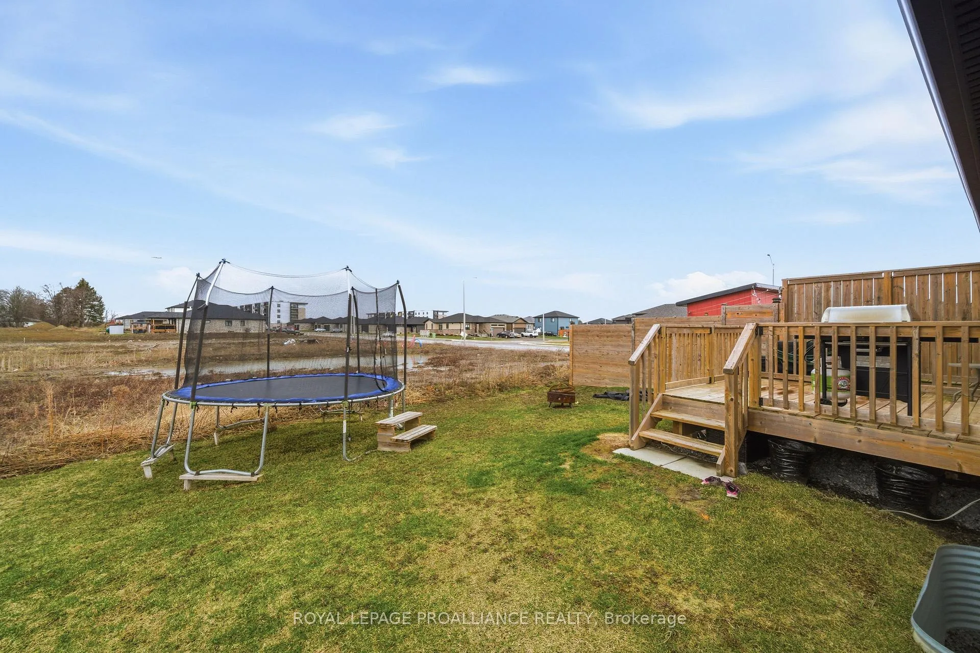 Photo 33 of 100 Dewal Place, Belleville, Belleville Ward — HOMEH