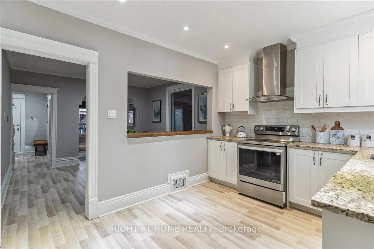 Photo 9 of 16 Birch Avenue E, Hamilton, Gibson — HOMEH
