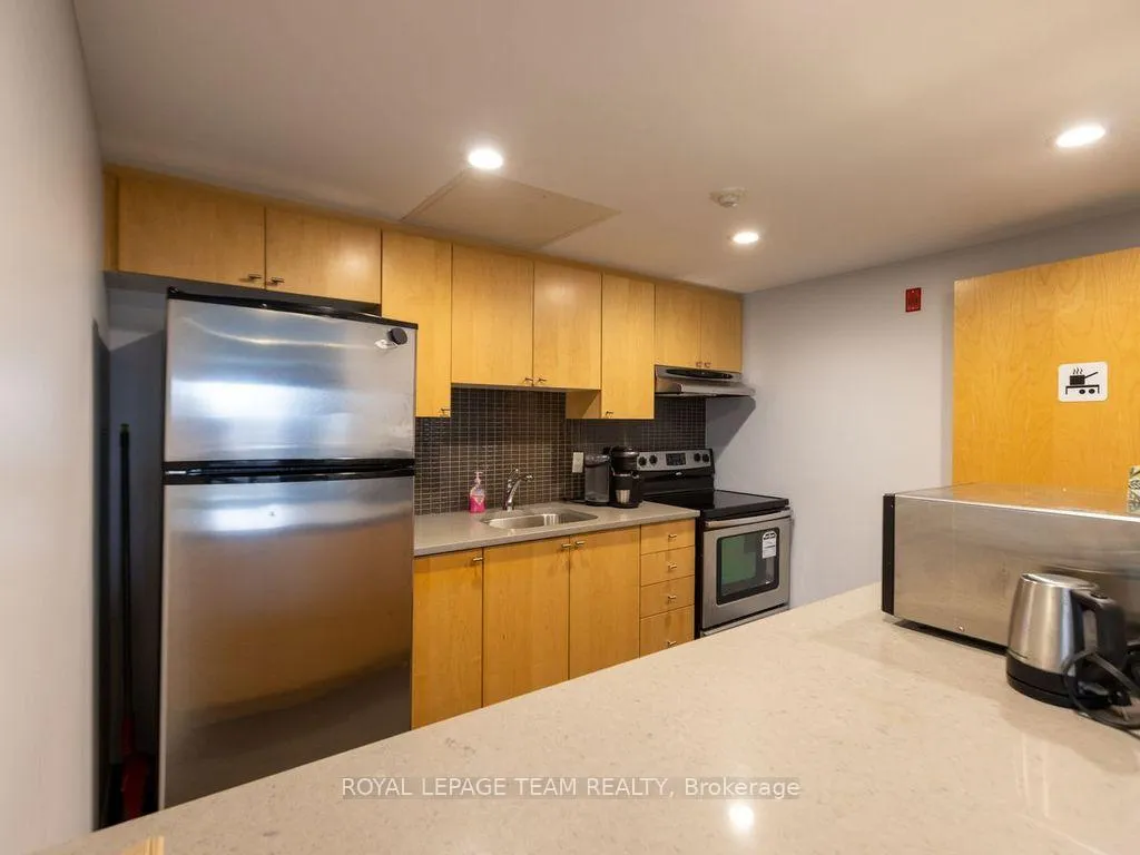 Photo 18 of Unit 406, 250 Lett Street, Ottawa, West Centre Town — HOMEH