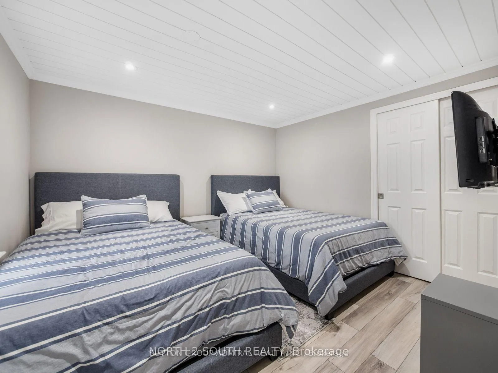 Photo 17 of 1273 Maple Road, Innisfil, Rural Innisfil — HOMEH