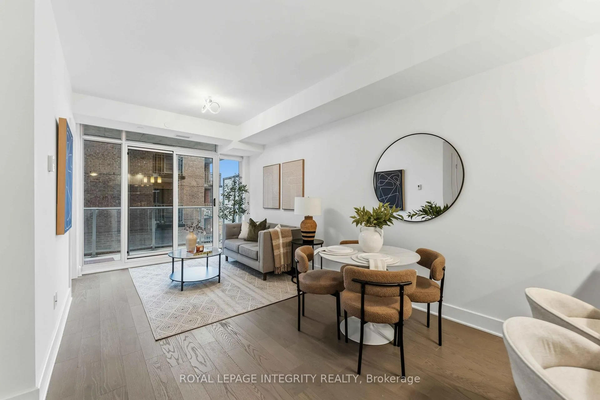 Photo 9 of Unit 1007, 255 Bay Street, Ottawa, Ottawa Centre — HOMEH