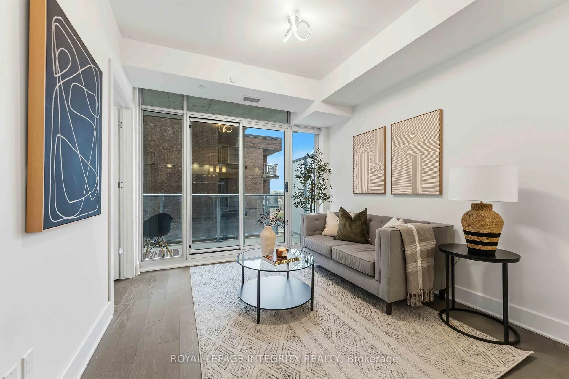 Photo 11 of Unit 1007, 255 Bay Street, Ottawa, Ottawa Centre — HOMEH