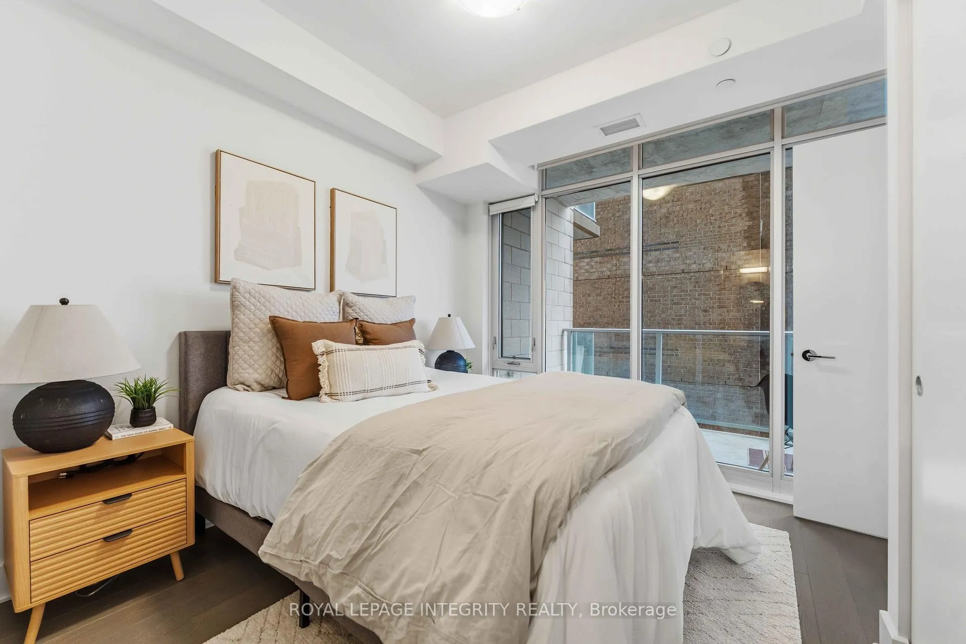 Photo 15 of Unit 1007, 255 Bay Street, Ottawa, Ottawa Centre — HOMEH