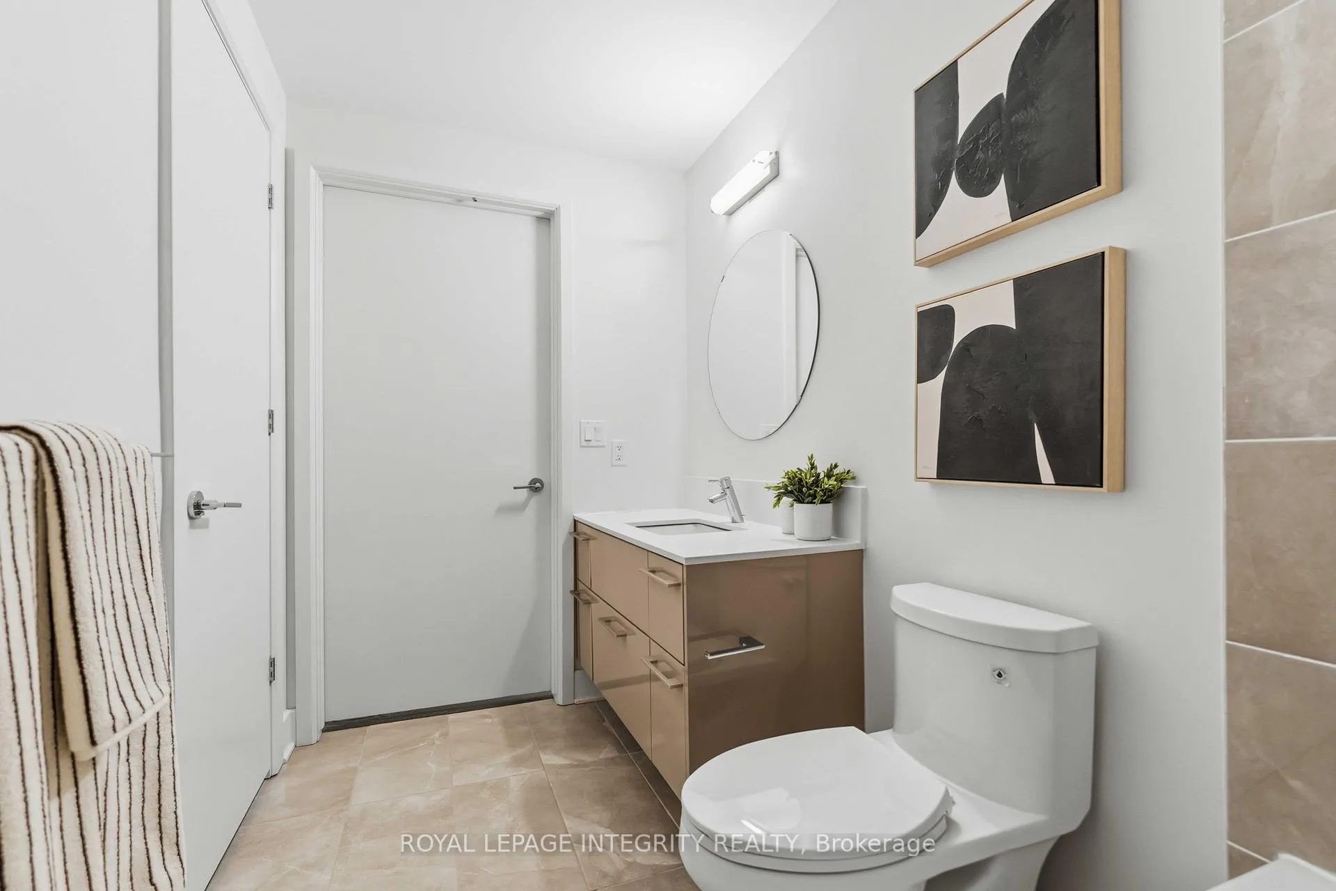 Photo 17 of Unit 1007, 255 Bay Street, Ottawa, Ottawa Centre — HOMEH