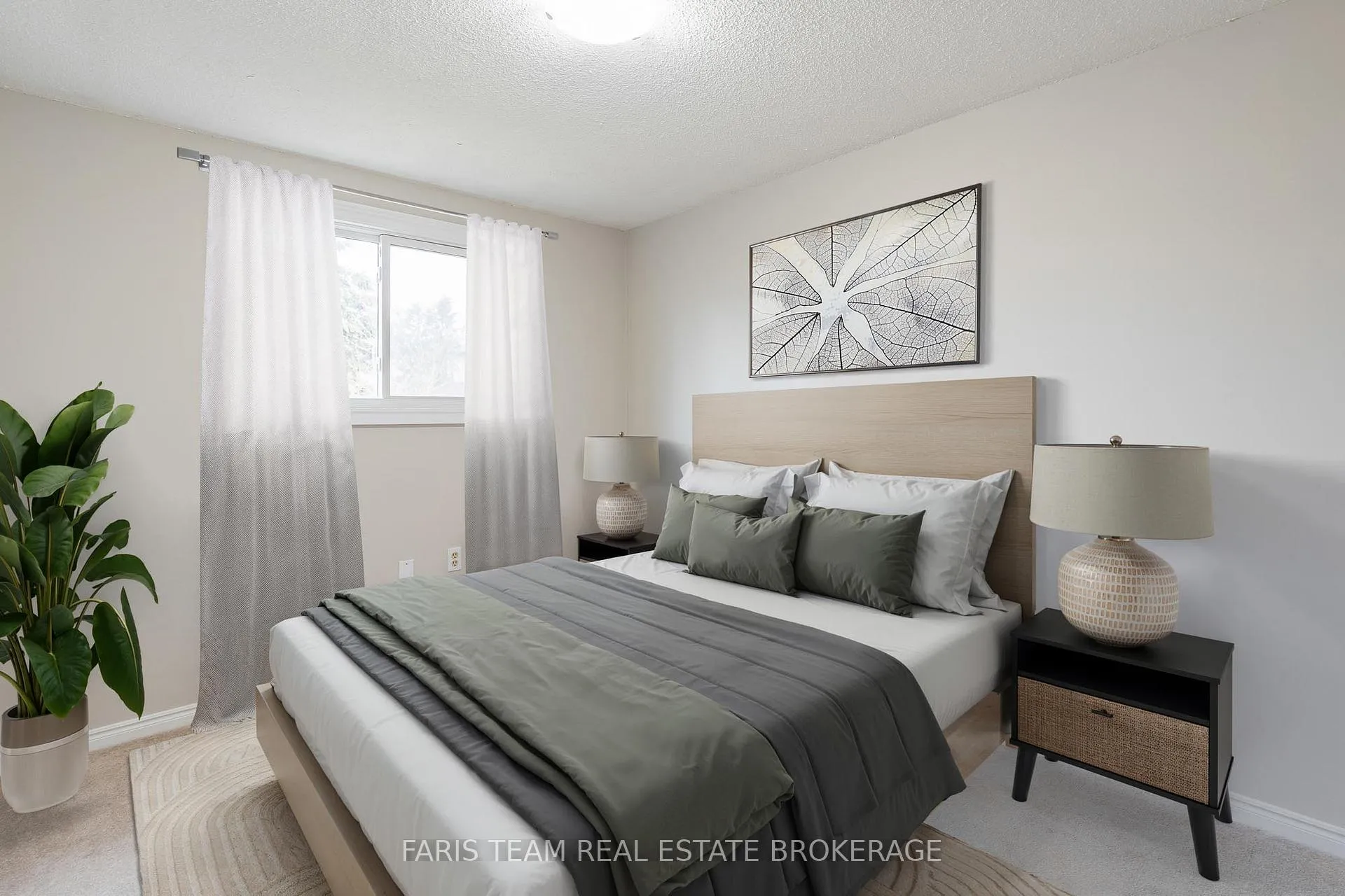 Photo 20 of 18 Argyle Road, Barrie, Sunnidale — HOMEH
