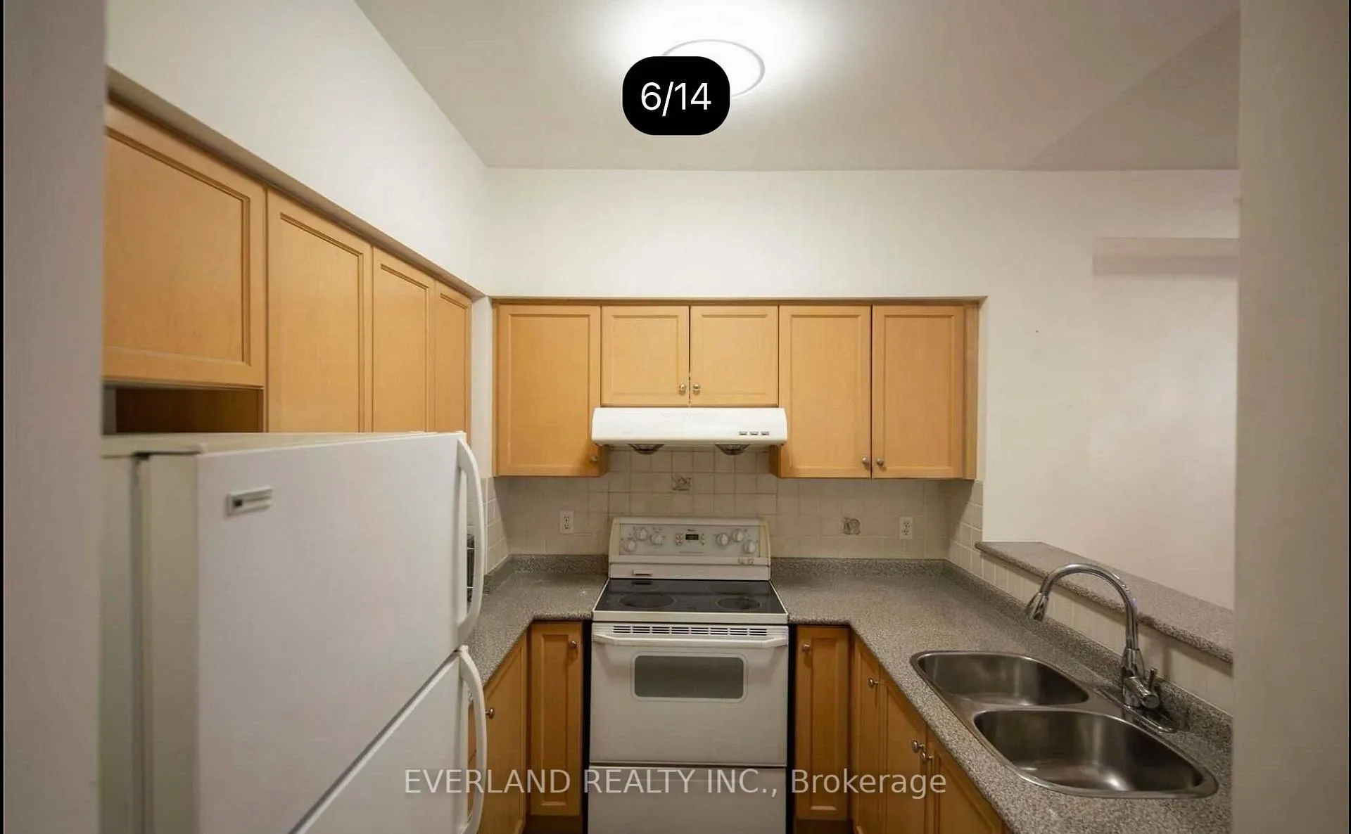 Photo 5 of Unit #3, 6 Cox Boulevard, Markham, Unionville — HOMEH