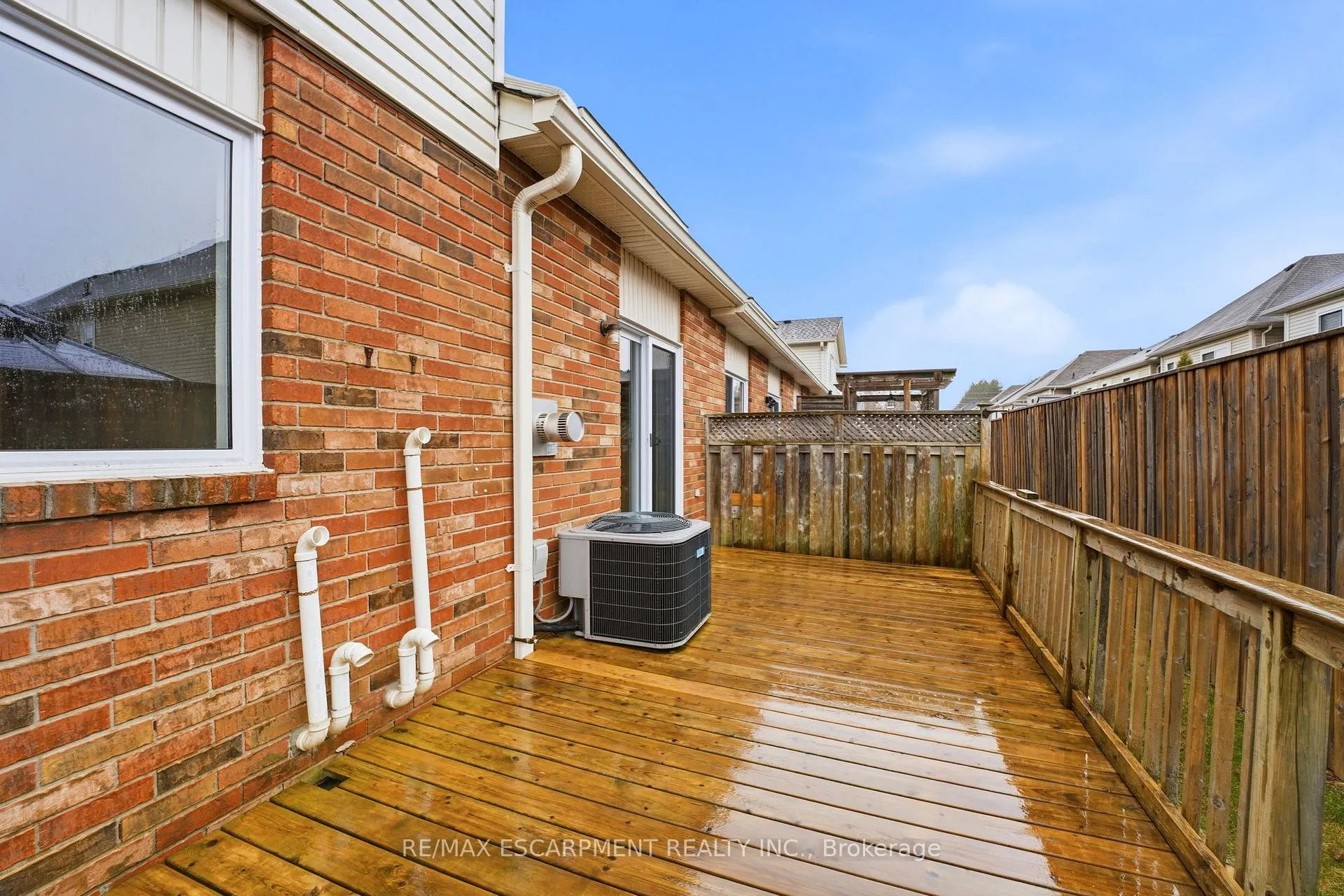 Photo 9 of Unit 29, 222 Fellowes Crescent, Hamilton, Waterdown — HOMEH