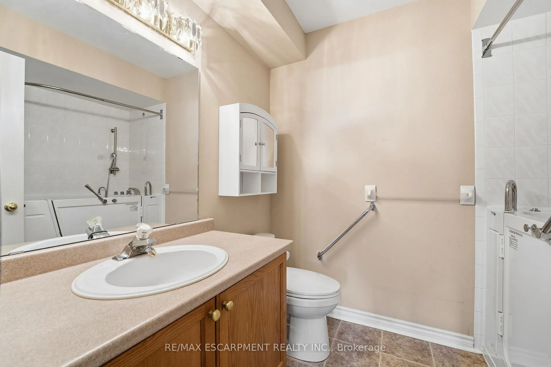 Photo 22 of Unit 29, 222 Fellowes Crescent, Hamilton, Waterdown — HOMEH