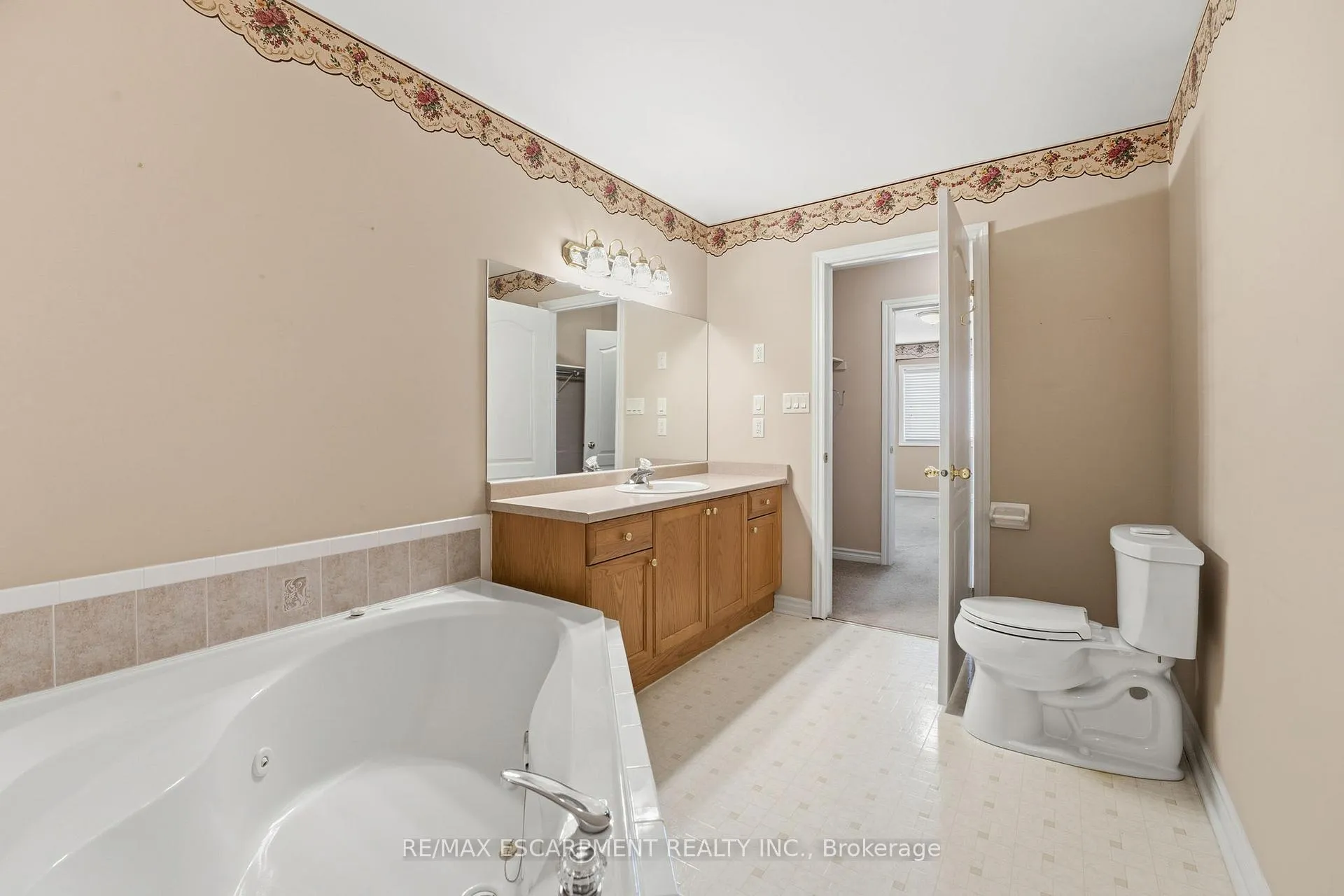 Photo 31 of Unit 29, 222 Fellowes Crescent, Hamilton, Waterdown — HOMEH