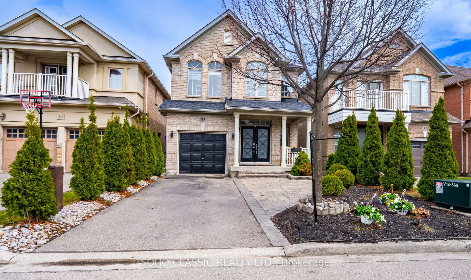 Photo 2 of 35 Brunel Street, Vaughan, Patterson — HOMEH