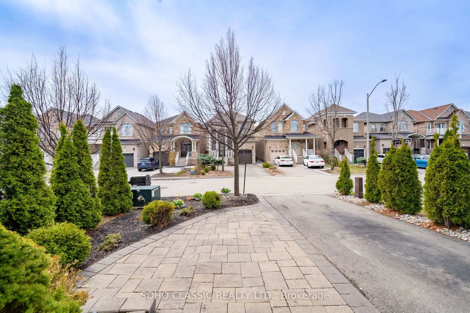 Photo 4 of 35 Brunel Street, Vaughan, Patterson — HOMEH