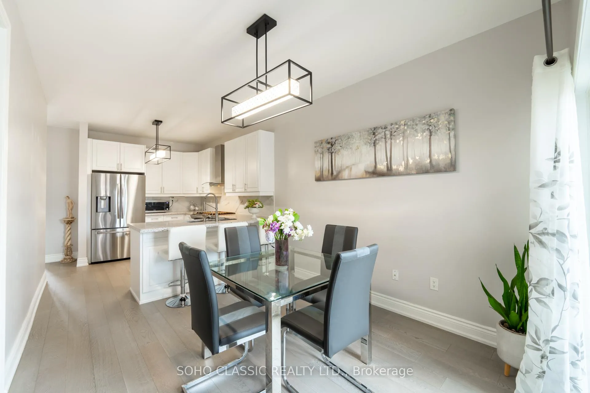 Photo 15 of 35 Brunel Street, Vaughan, Patterson — HOMEH