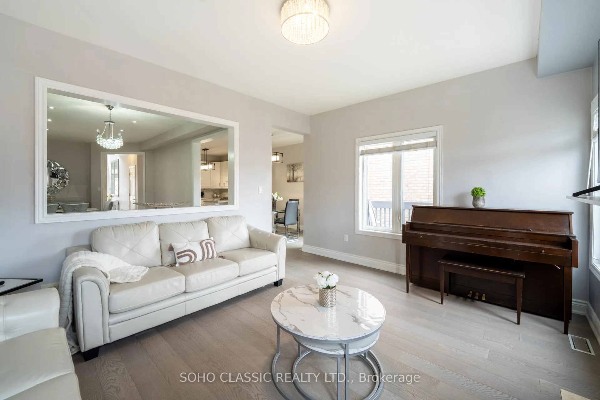 Photo 18 of 35 Brunel Street, Vaughan, Patterson — HOMEH