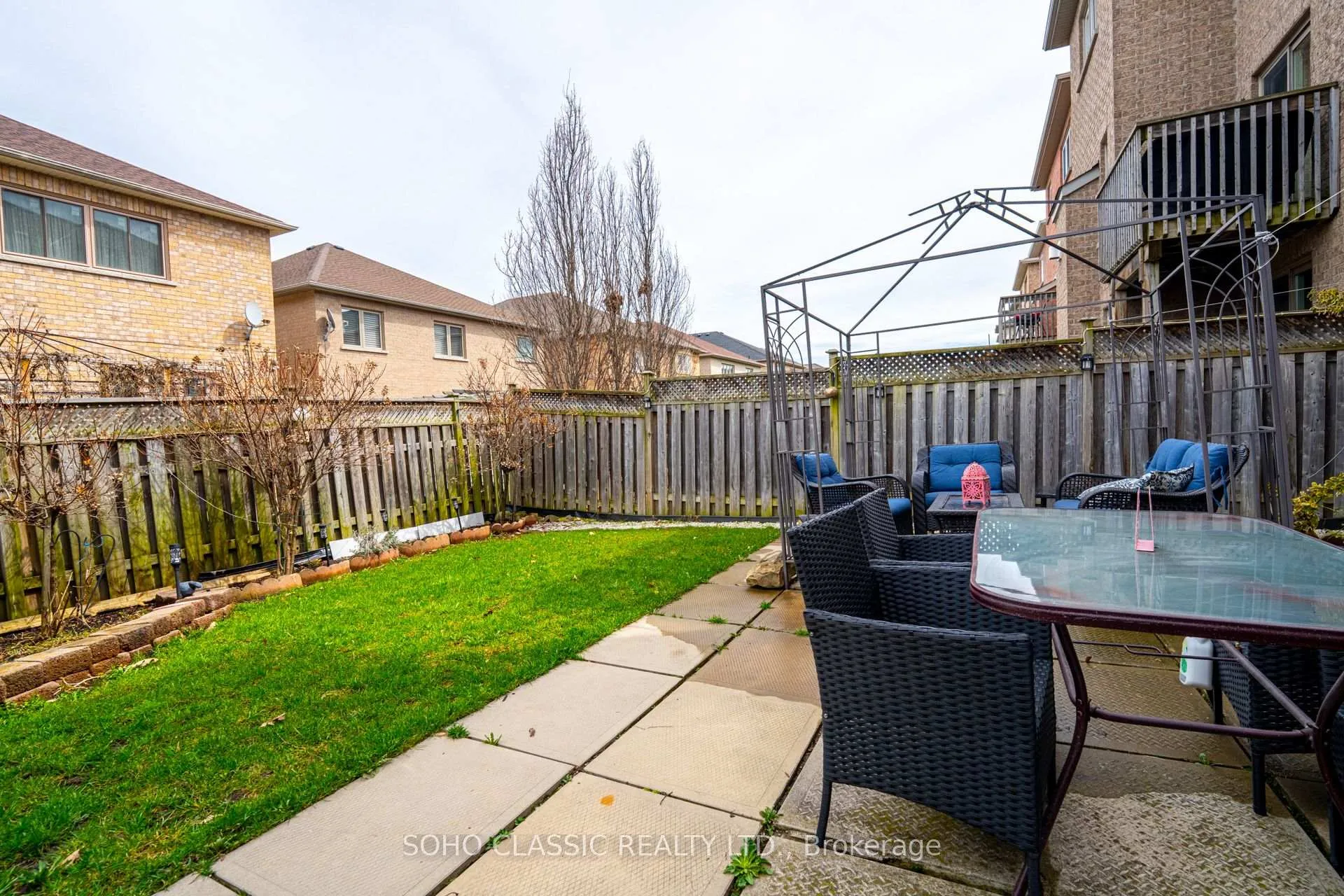 Photo 23 of 35 Brunel Street, Vaughan, Patterson — HOMEH