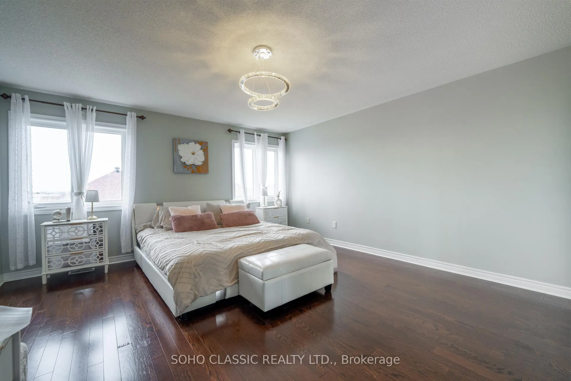 Photo 44 of 35 Brunel Street, Vaughan, Patterson — HOMEH