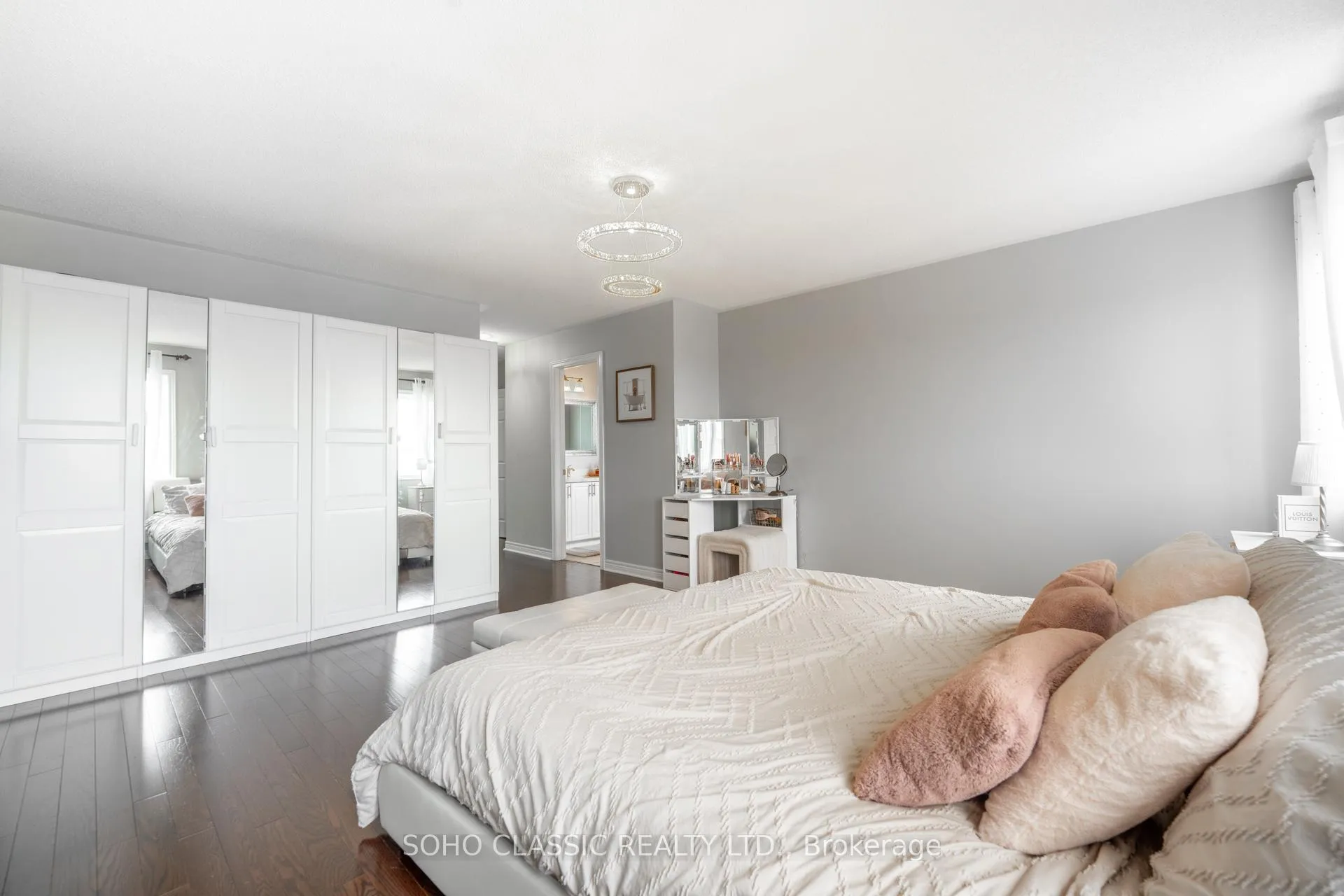 Photo 47 of 35 Brunel Street, Vaughan, Patterson — HOMEH