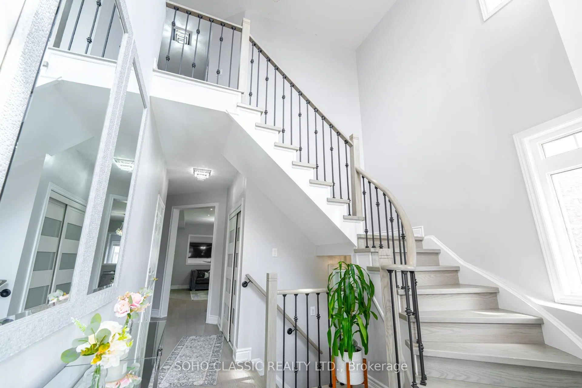 Photo 50 of 35 Brunel Street, Vaughan, Patterson — HOMEH