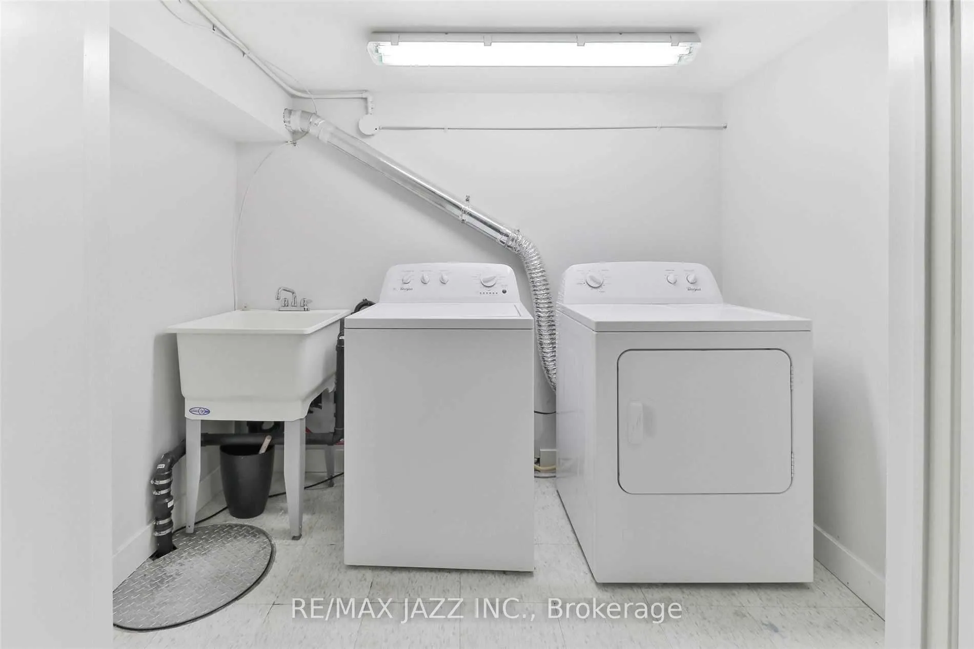 Photo 23 of Unit 103, 1303 Bayview Avenue, Toronto, Leaside — HOMEH