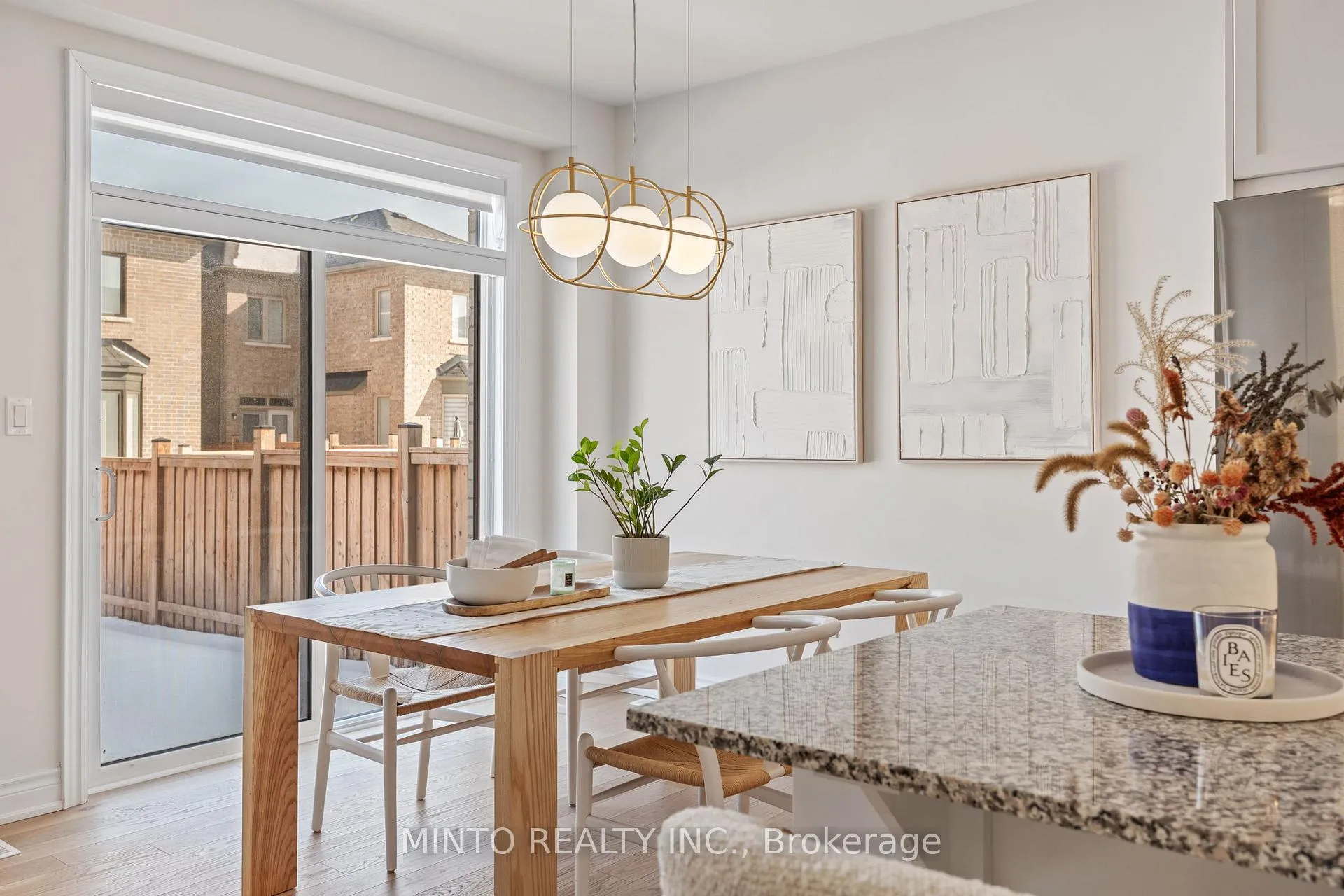 Photo 11 of 54 Canard Drive, Vaughan, Kleinburg — HOMEH