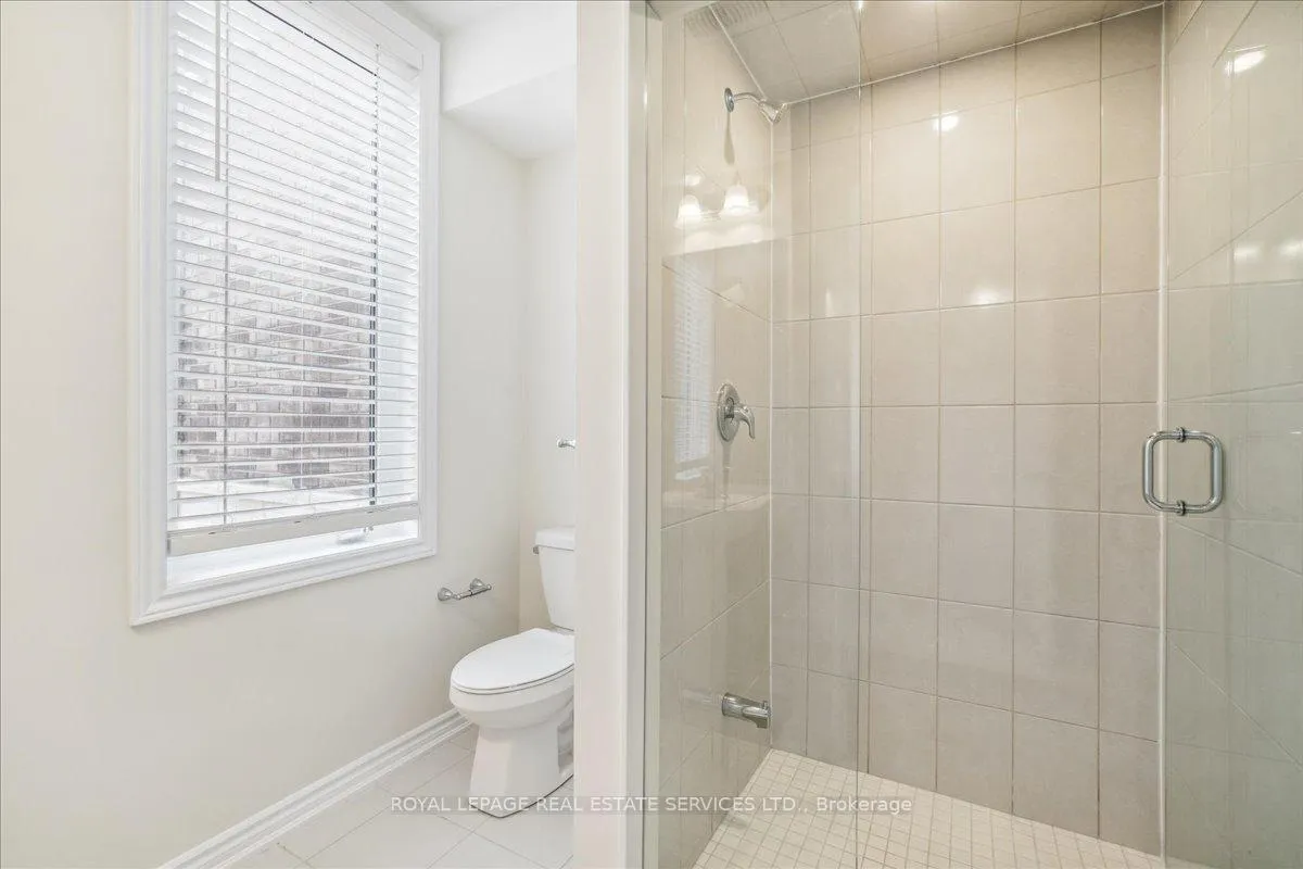 Photo 7 of 2096 Fairmont Common, Burlington, Tyandaga — HOMEH
