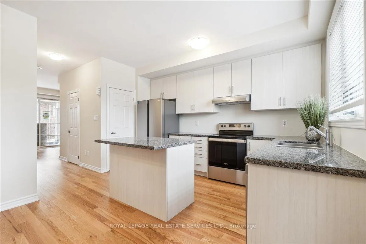 Photo 10 of 2096 Fairmont Common, Burlington, Tyandaga — HOMEH