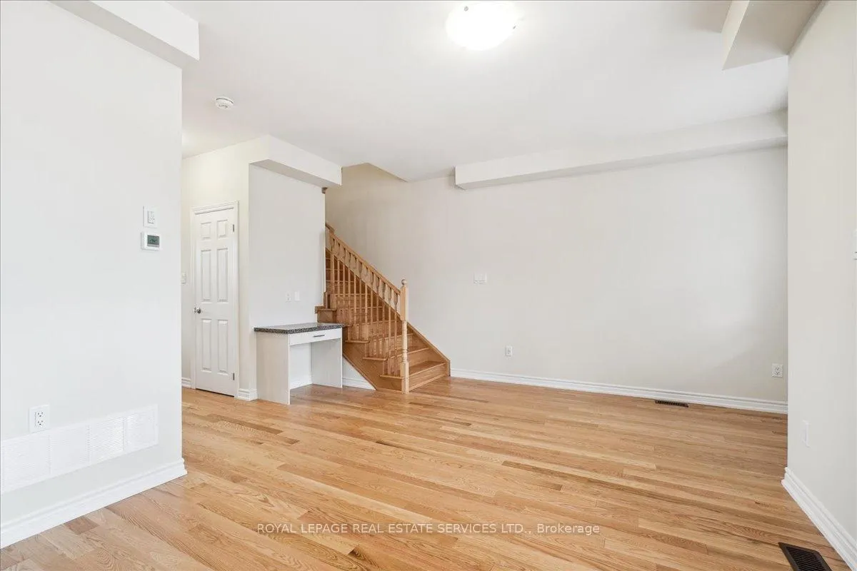 Photo 20 of 2096 Fairmont Common, Burlington, Tyandaga — HOMEH