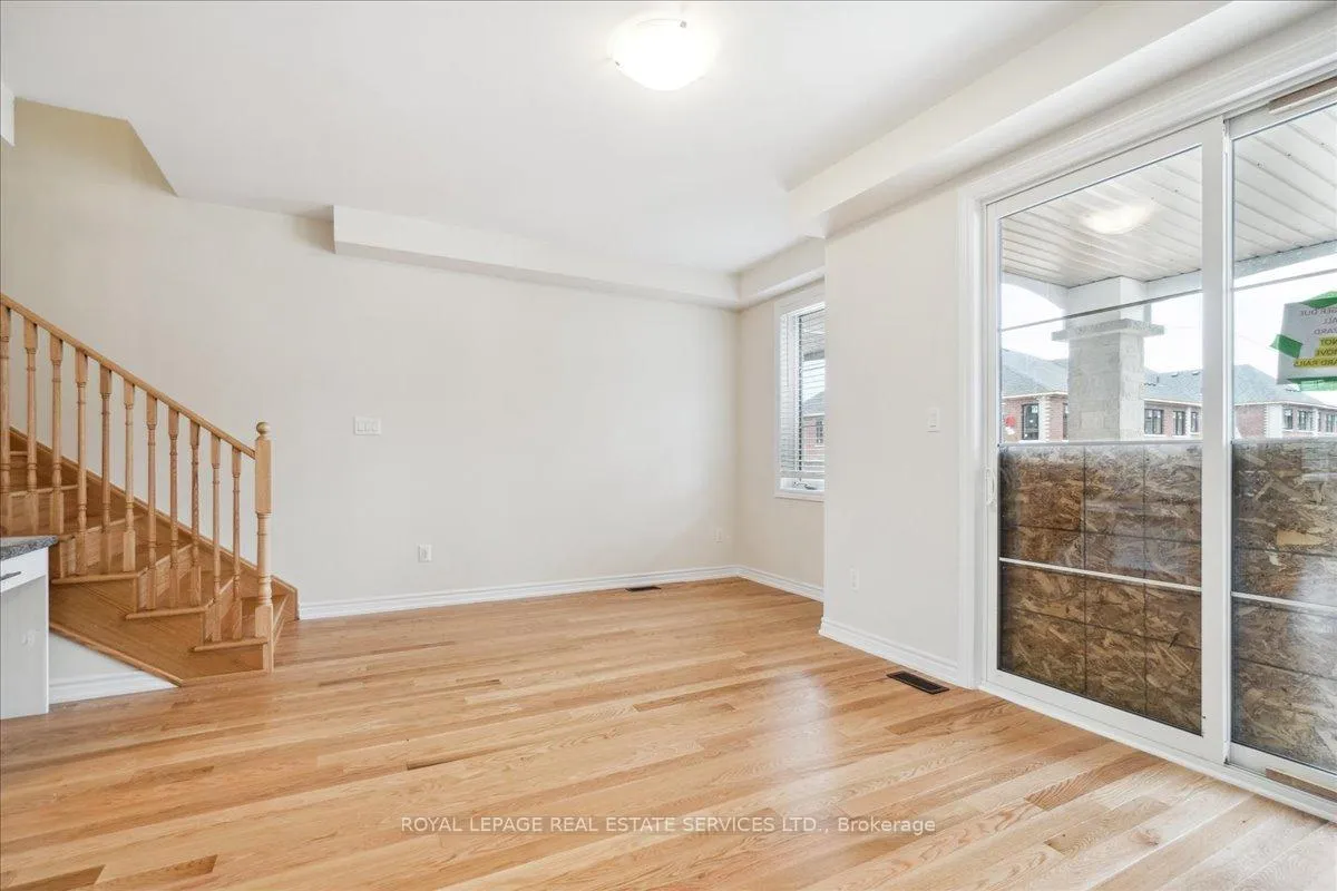 Photo 21 of 2096 Fairmont Common, Burlington, Tyandaga — HOMEH
