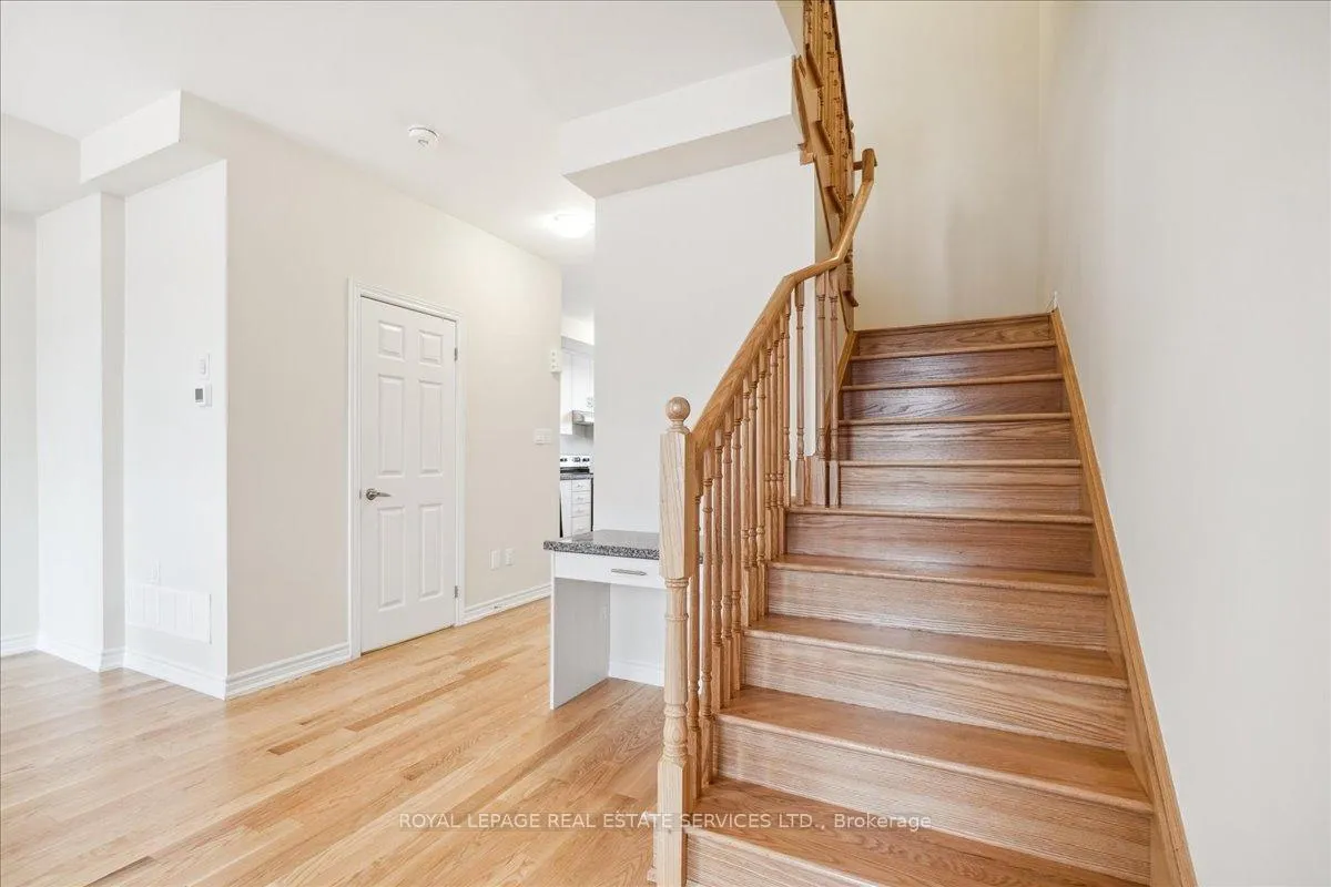 Photo 22 of 2096 Fairmont Common, Burlington, Tyandaga — HOMEH