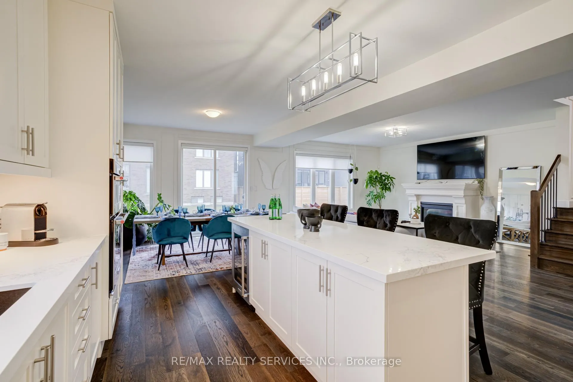 Photo 14 of 182 Klein Circle, Hamilton, Meadowlands — HOMEH