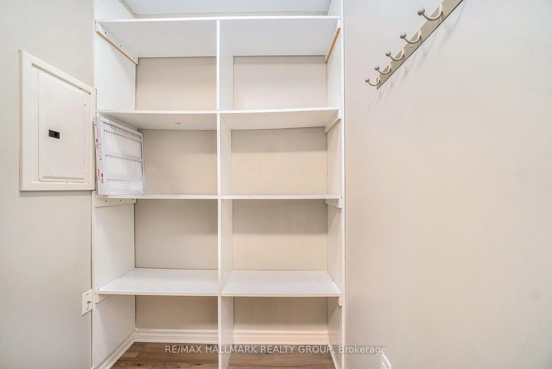 Photo 19 of Unit 211, 151 Potts Private, Ottawa, Notting Hill/Summerside — HOMEH