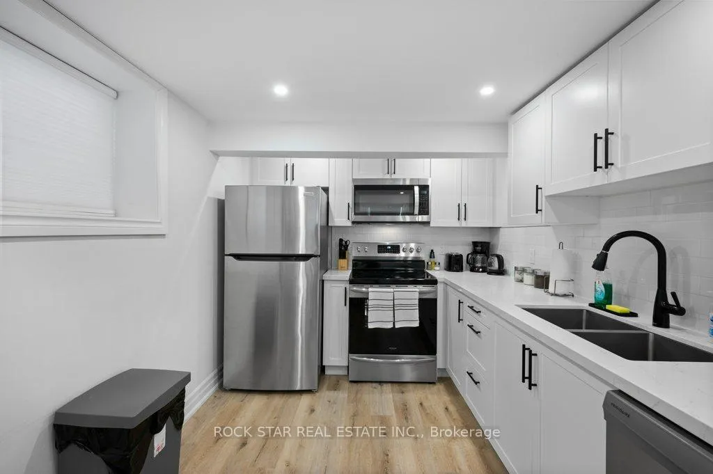 Photo 29 of 830 Mohawk Road E, Hamilton, Berrisfield — HOMEH