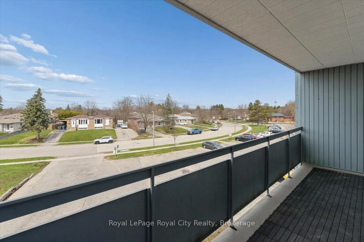 Photo 14 of Unit 512, 91 Conroy Crescent, Guelph, Dovercliffe Park/Old University — HOMEH