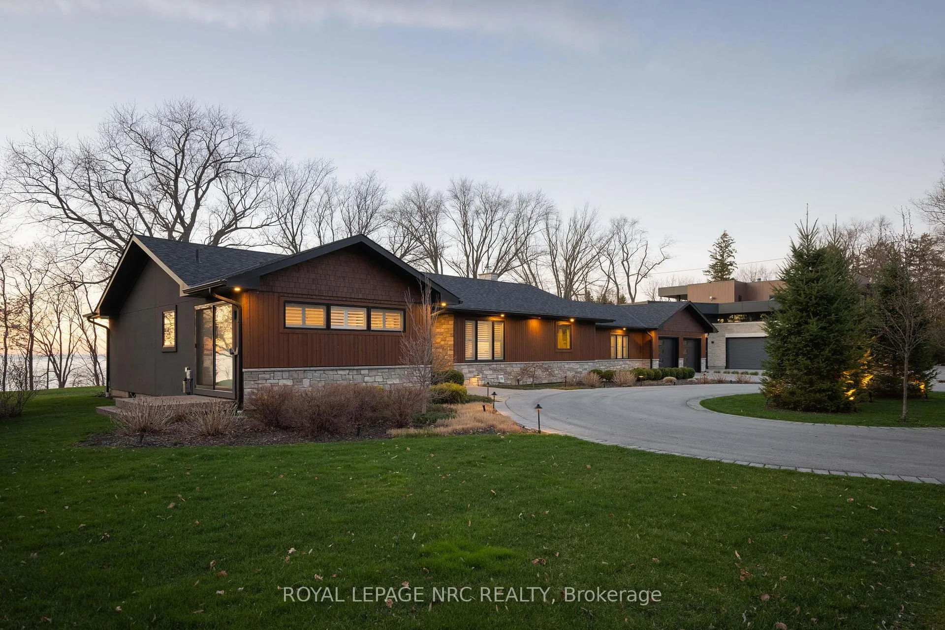 Photo 2 of 81 Simpson Road, St. Catharines, Lakeshore — HOMEH