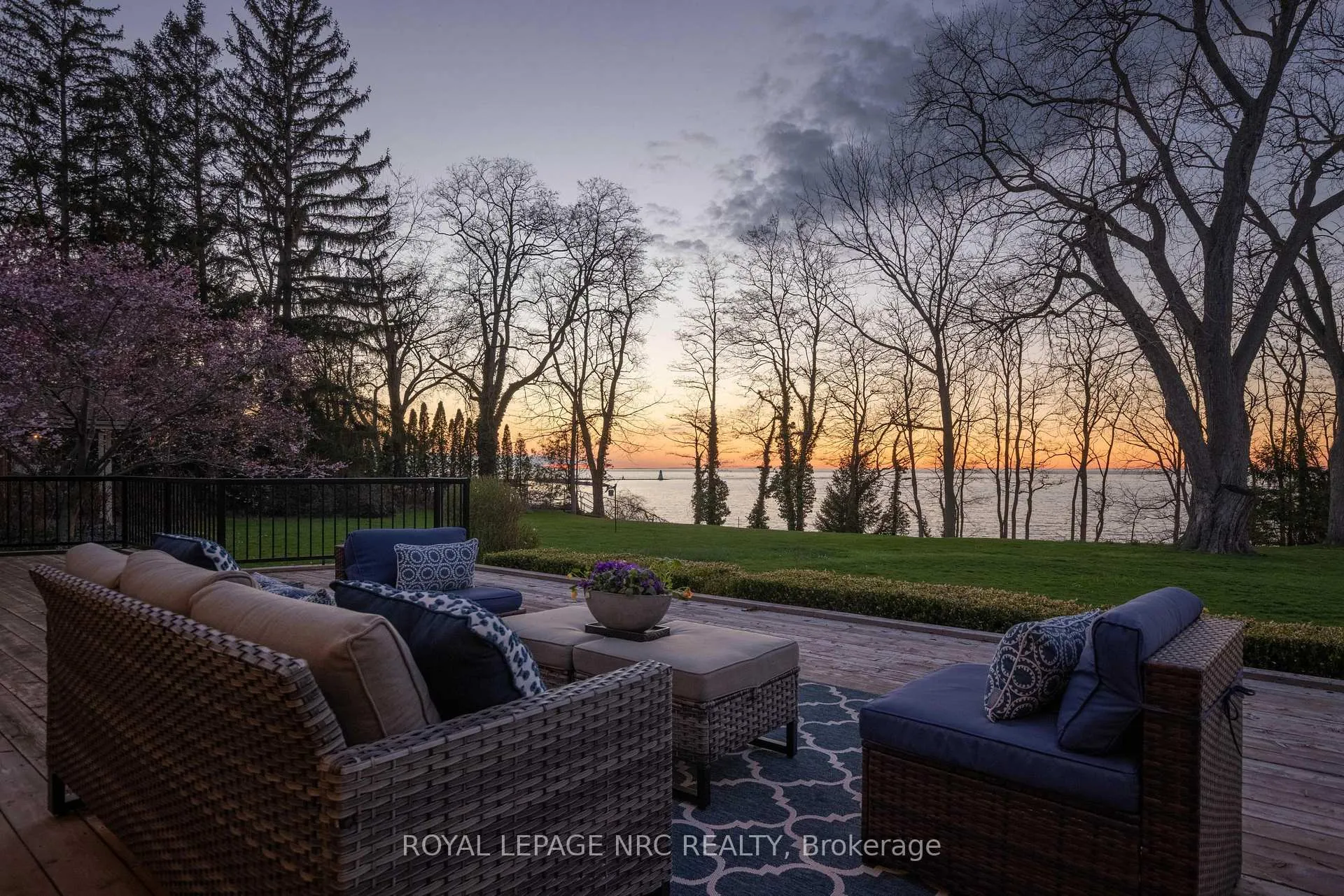 Photo 4 of 81 Simpson Road, St. Catharines, Lakeshore — HOMEH