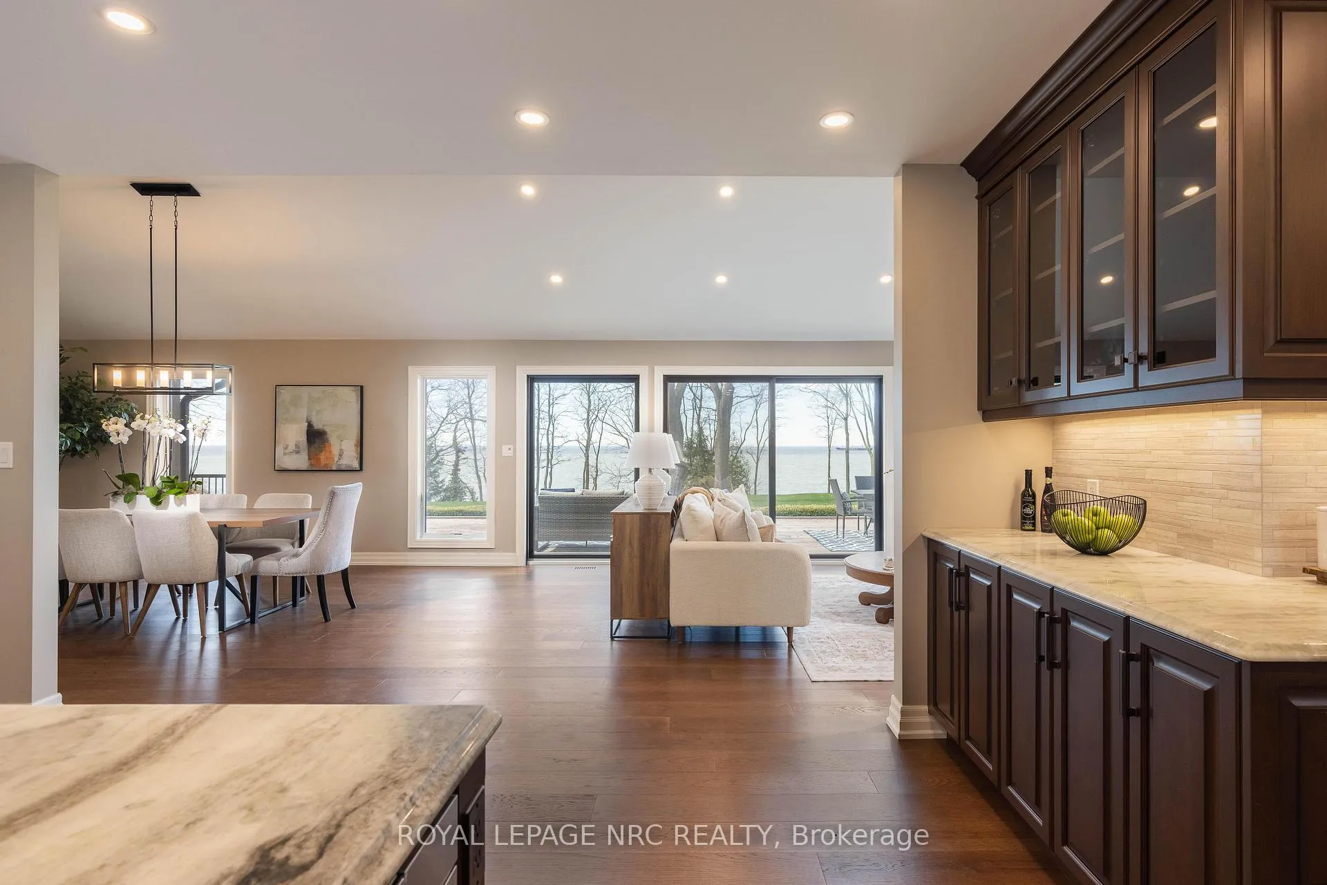 Photo 12 of 81 Simpson Road, St. Catharines, Lakeshore — HOMEH