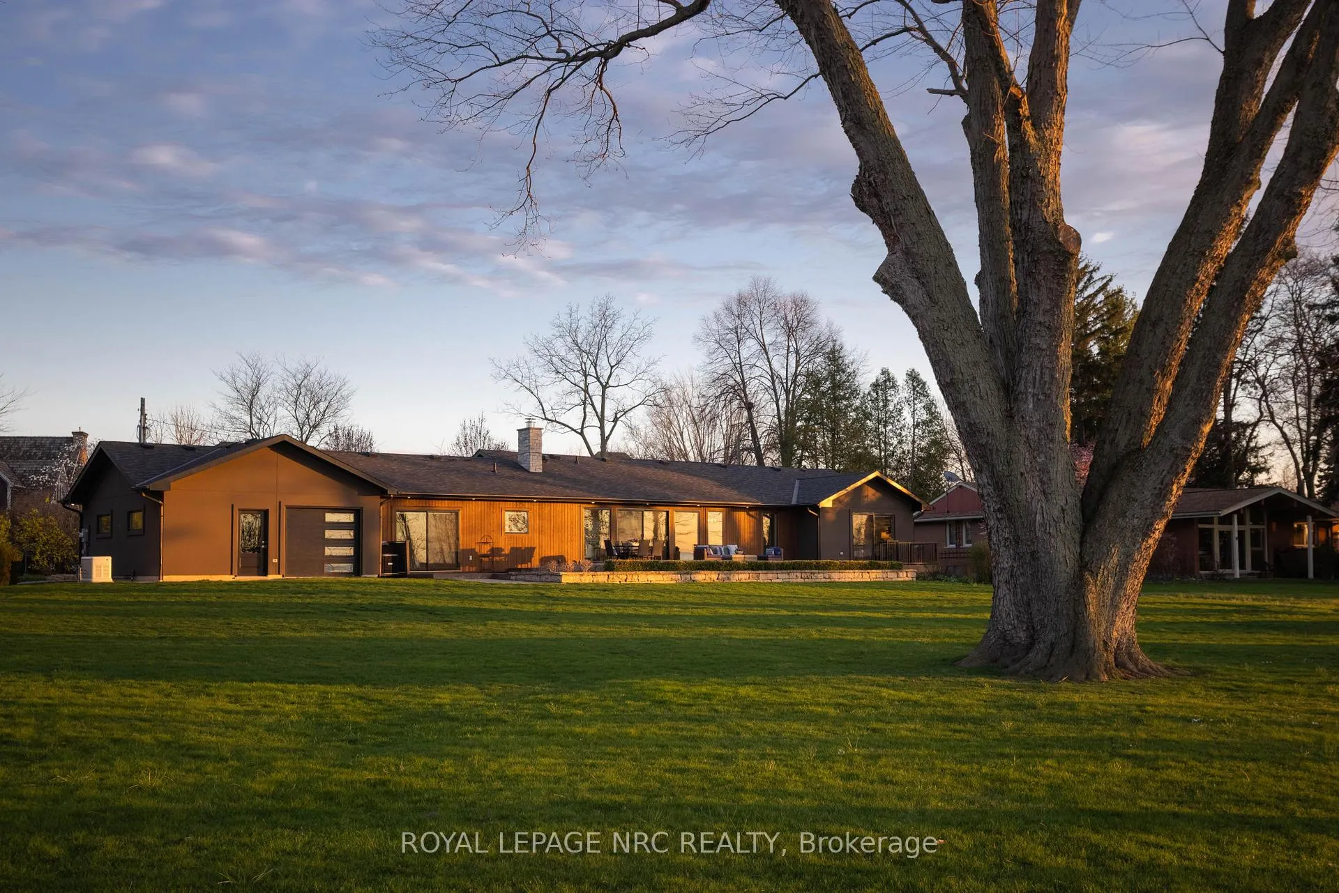 Photo 42 of 81 Simpson Road, St. Catharines, Lakeshore — HOMEH